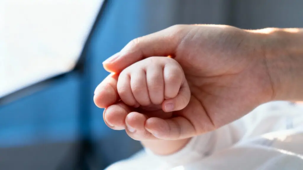 Un nouveau bouclier pour nos bébés : l’efficacité prouvée des anticorps contre le virus respiratoire syncytial (VRS)