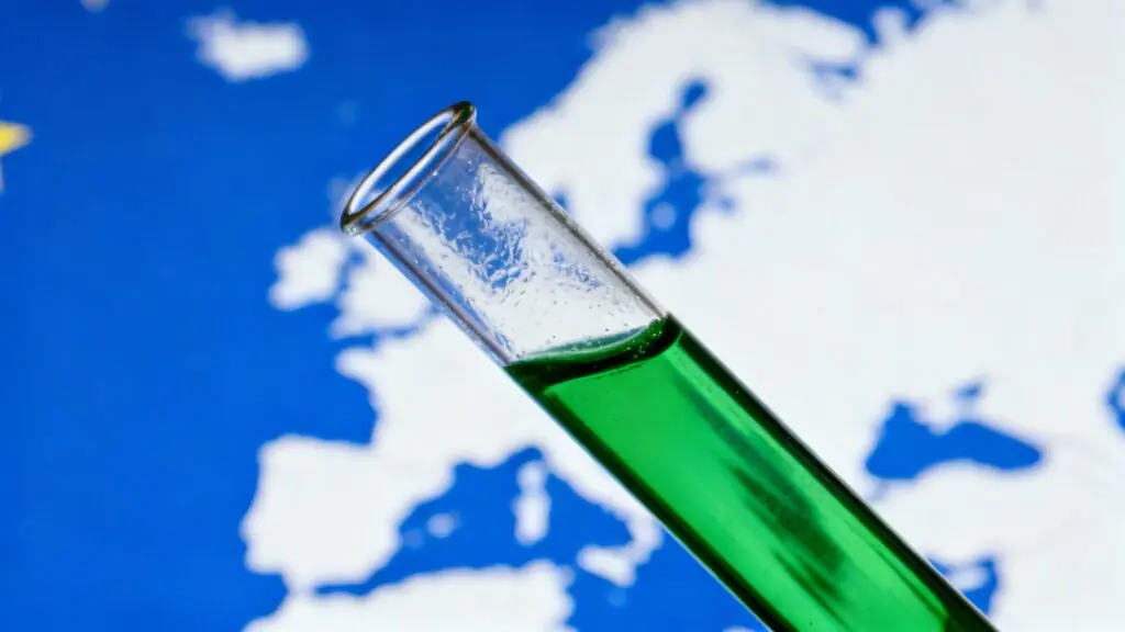 Législation verte européenne : les règles sur les produits chimiques impactent (souvent discrètement) le secteur pharmaceutique