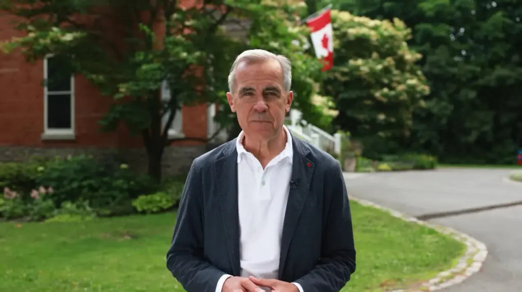Impôts et primes : 2,9 millions de dollars versés aux cadres de Mark Carney