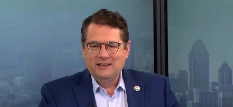 Bernard Drainville veut abolir la permanence à vie des fonctionnaires