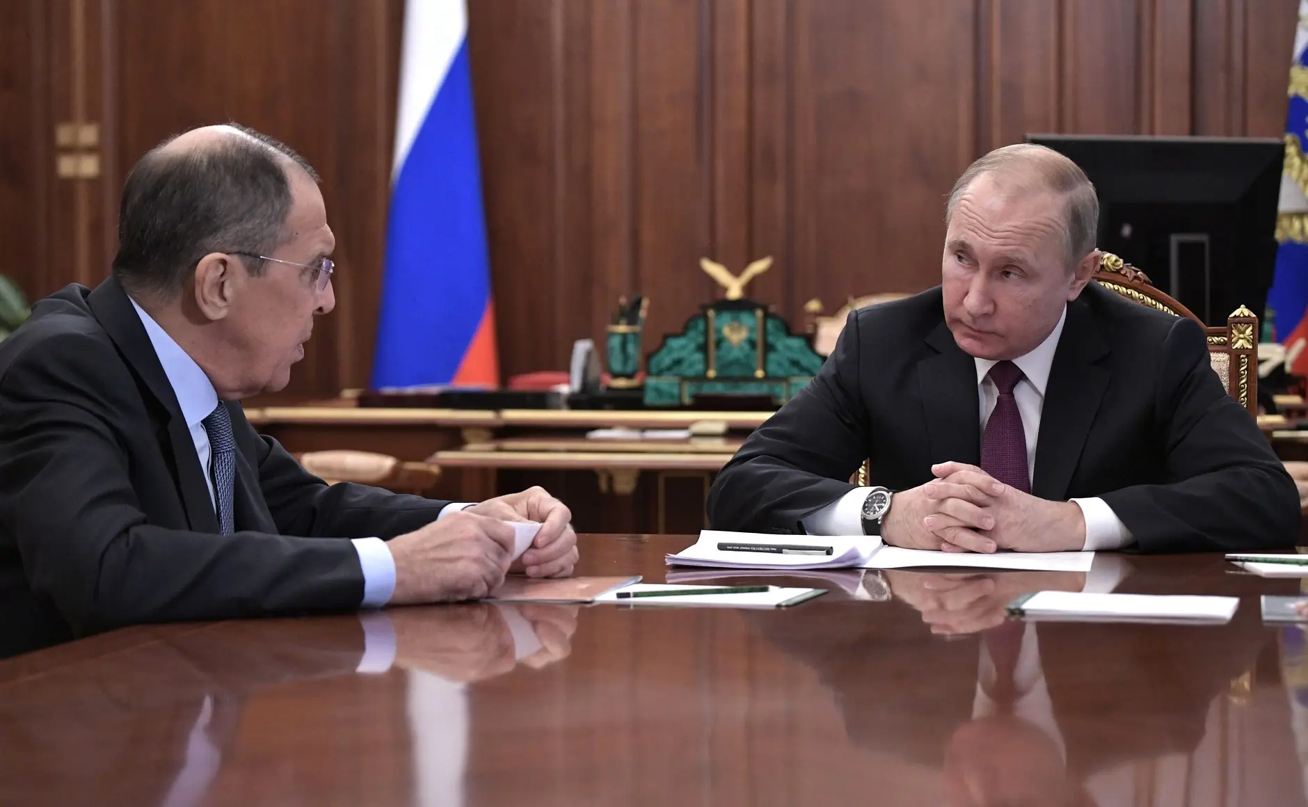 Photo de Sergueï Lavrov, ministre des Affaires étrangères russe, lors d'une conférence de presse ou 